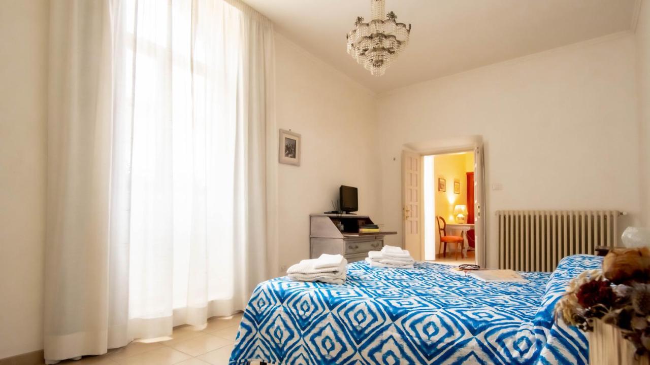 Appartamento Piazza Santa Maria Nuova 维泰博 外观 照片