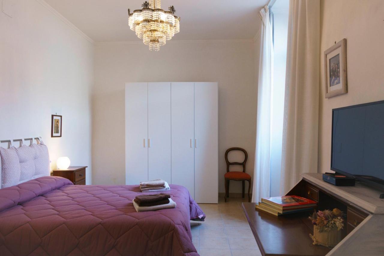 Appartamento Piazza Santa Maria Nuova 维泰博 外观 照片