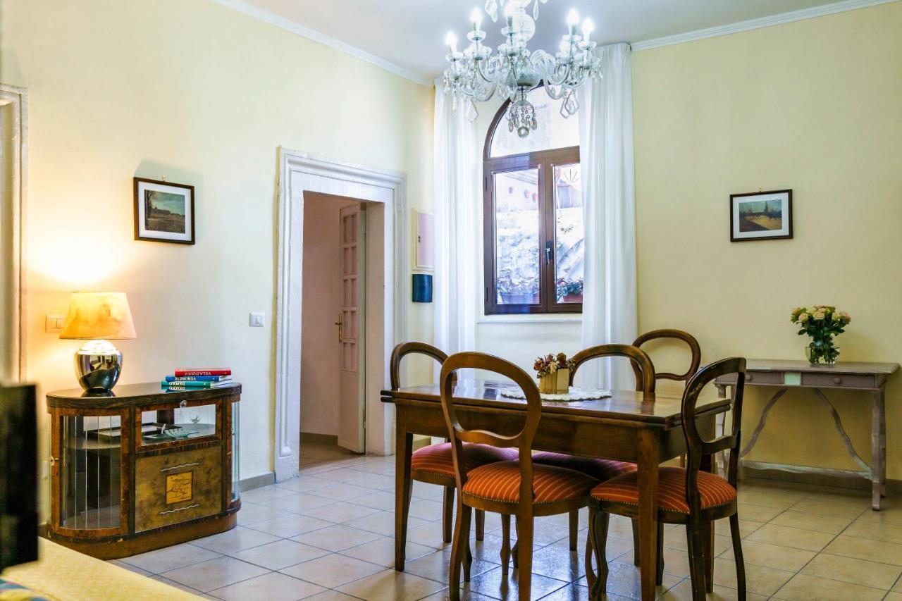 Appartamento Piazza Santa Maria Nuova 维泰博 外观 照片