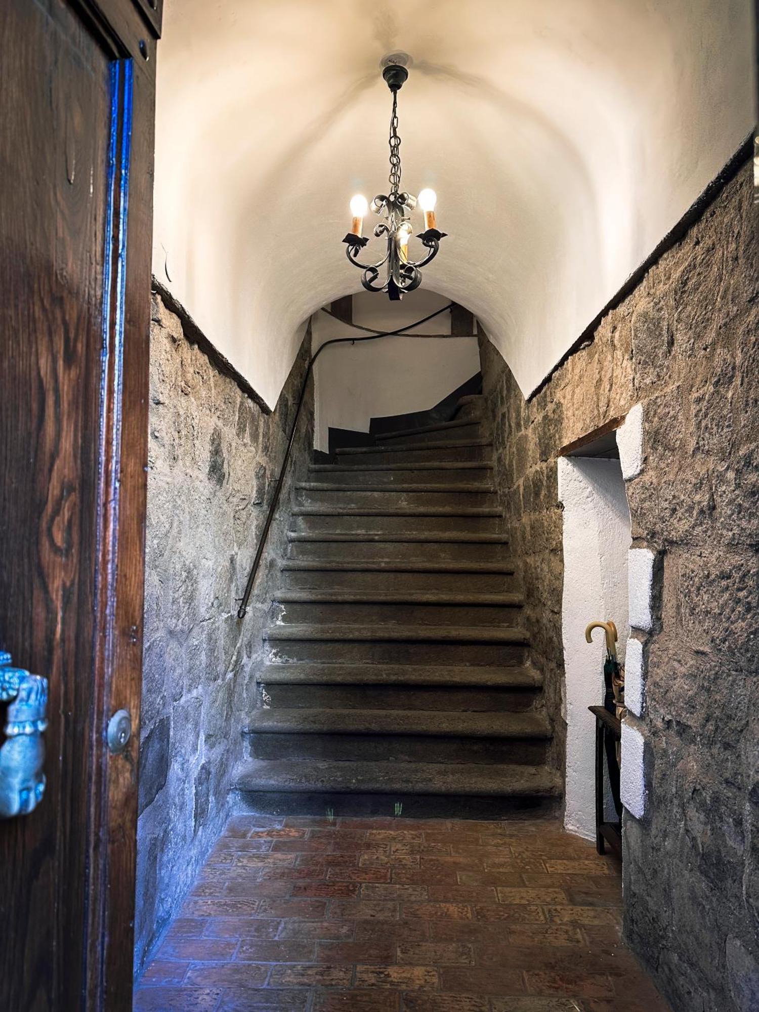 Appartamento Piazza Santa Maria Nuova 维泰博 外观 照片
